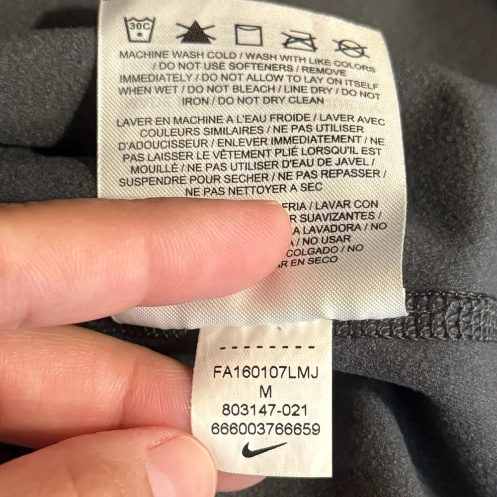 Nike Pro Dri-FIT Quarter-Zip Jacket - Women's - Grey Circles Hyperwarm style